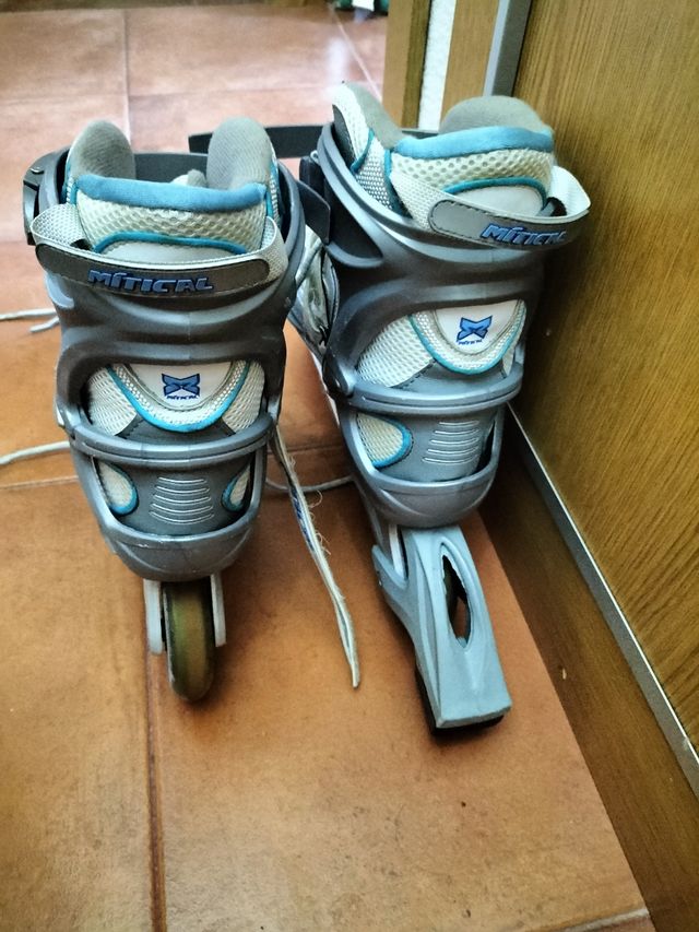 Patines en línea MÍtical grises y azules