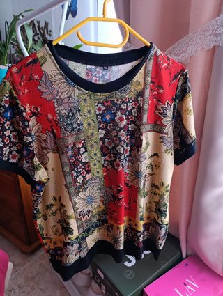 Blusa floreada multicolor talla 4XL