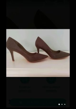 Zapatos de tacón marrones