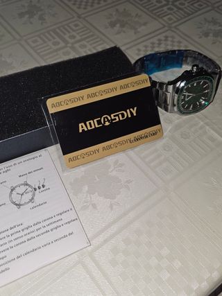 Reloj Aocasdiy Verde con Bisel de Cristales