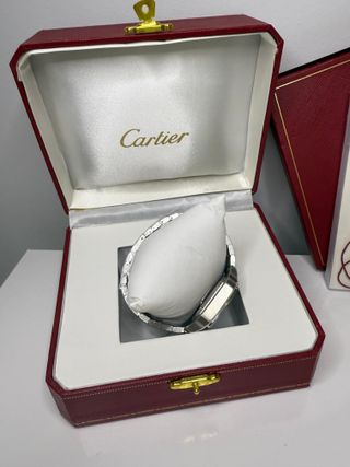 Reloj blanco