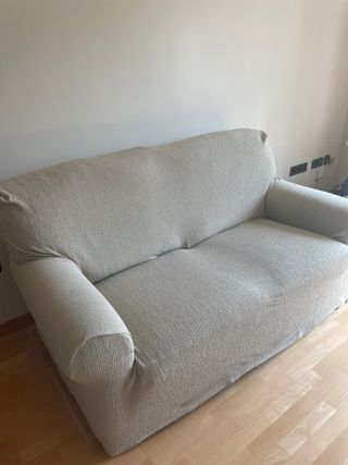 Sofá de 2 plazas beige
