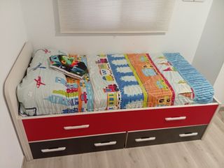 Cama juvenil con cajones y escritorio