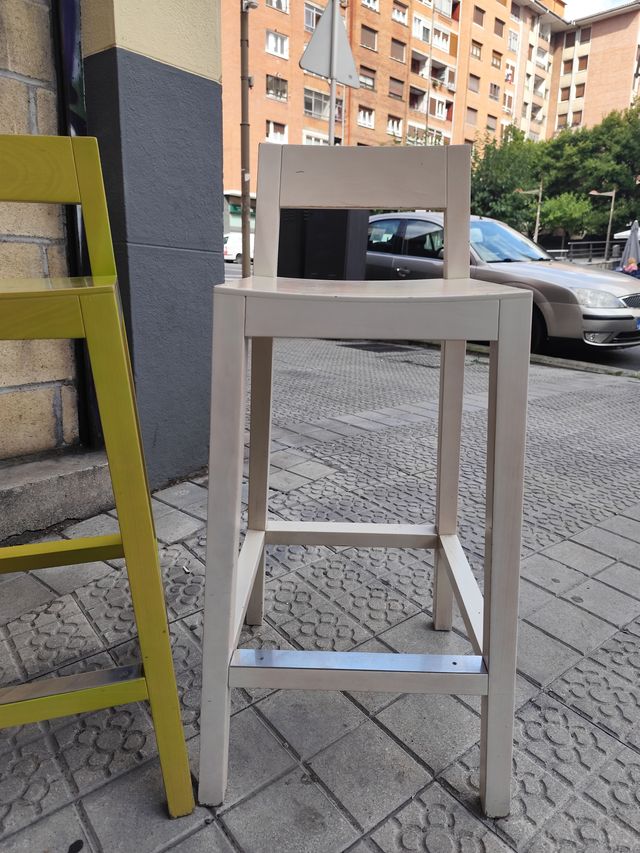 Taburete para hostelería o para casa