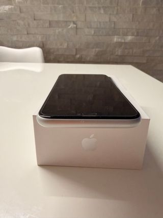 iPhone XR 64GB Blanco