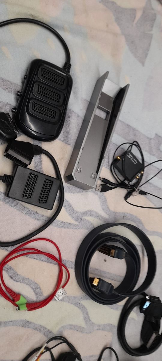 Cabos Scart e Adaptadores Áudio PC/PS2