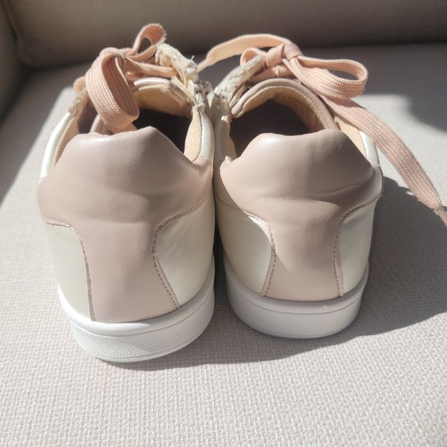 Zapatillas Niña Mariposa Blancas y Rosas