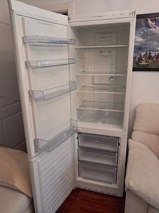 VENDO NEVERA MARCA BALAY