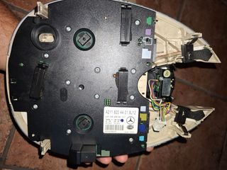 Plafones luces y manetas interiores Mercedes W211