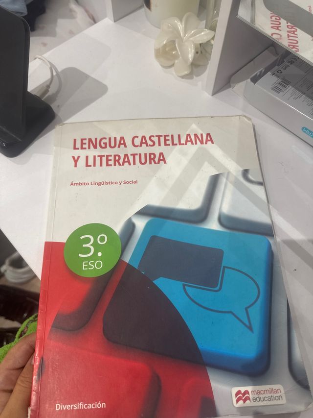 Lengua Castellana 3º - Libro de texto en format...