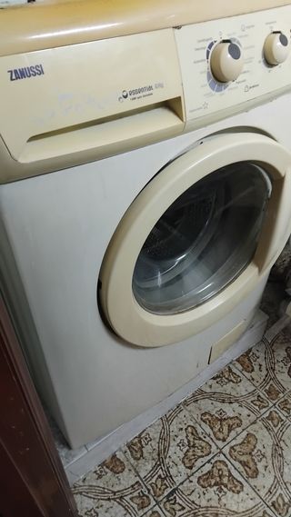 Lavadora Zanussi Essential 6Kg