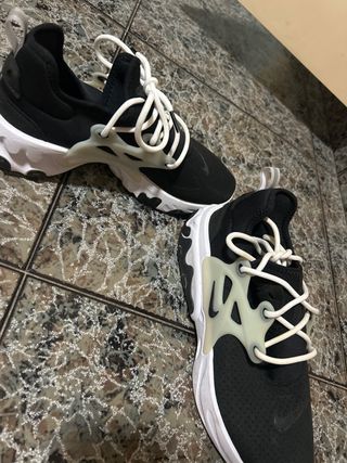 Nike Presto React Negro Blanco