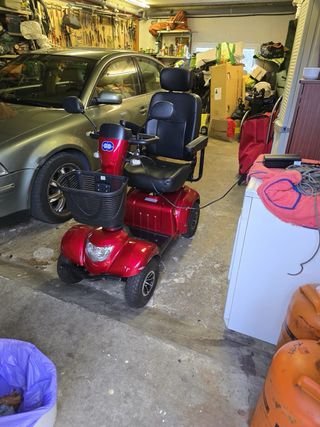 Scooter eléctrico Ceres SE