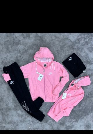 Conjunto Nike S/M Rosa y Negro