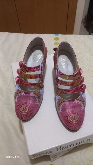 Traje de Fallera y zapatos