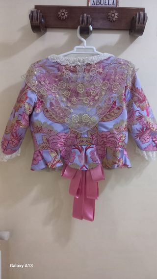 Traje de Fallera y zapatos