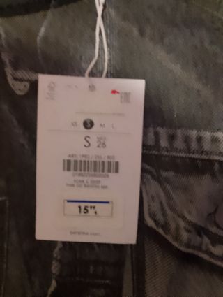Camiseta Bershka S/36 gris efecto denim