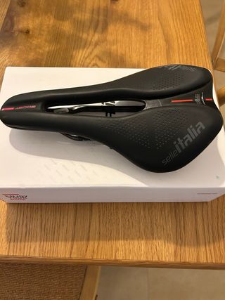 Sillín Selle Italia Novus Evo Boost Carbon