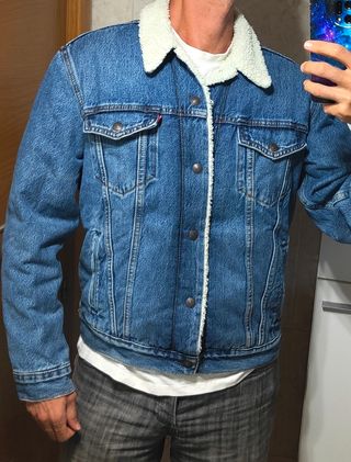 Chaqueta Levi's vaquera forrada de borrego