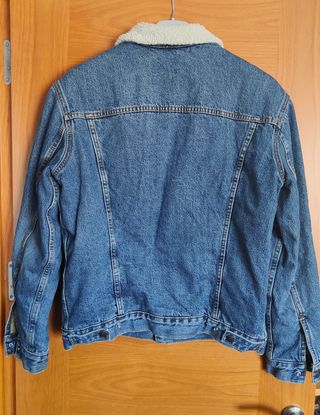 Chaqueta Levi's vaquera forrada de borrego