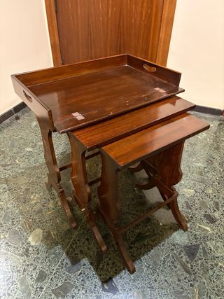 Mesa auxiliar vintage de madera