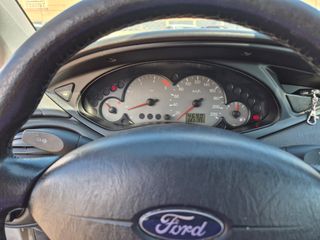 Ford Focus 2010