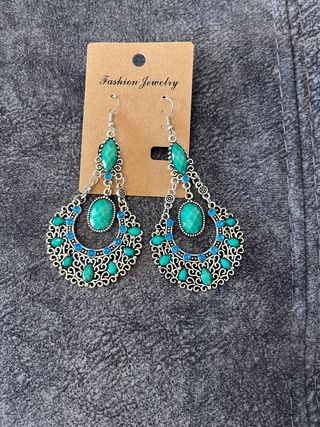 Pendientes largos estilo boho