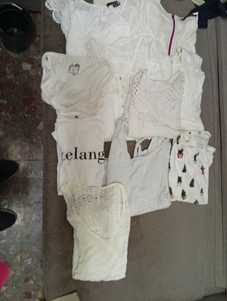 Lote 13 Camisetas Blancas Talla Única parte 1