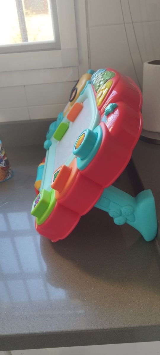 Pizarra infantil Clementoni