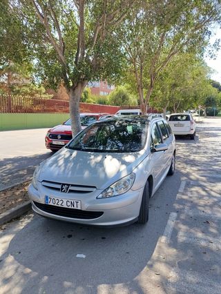 Peugeot 307 vendo o cambio por automático 