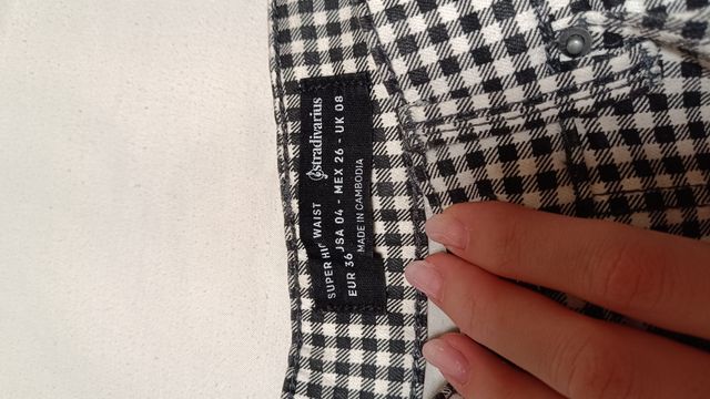 Vaquero Stradivarius cuadros blanco y negro T.36