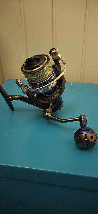 Carrete Daiwa Saltiga 3500H