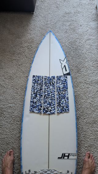 Grip delantero tabla surf camuflaje azul