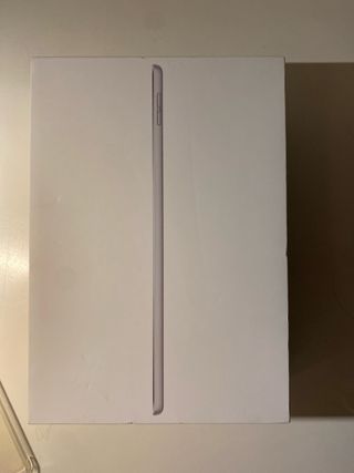 Apple iPad 2021 Plata + funda 