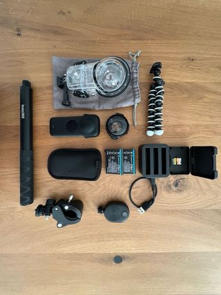 Insta360 ONE X2 Kit Cámara 360