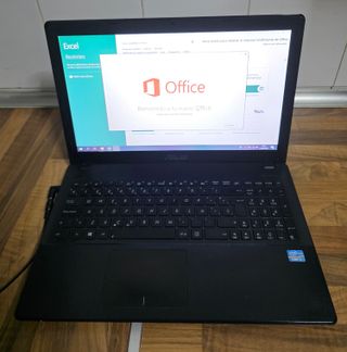 Ordenador portátil ASUS negro INTEL ICORE 3, 8RAM 