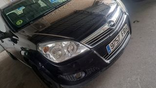 Opel Astra 2007