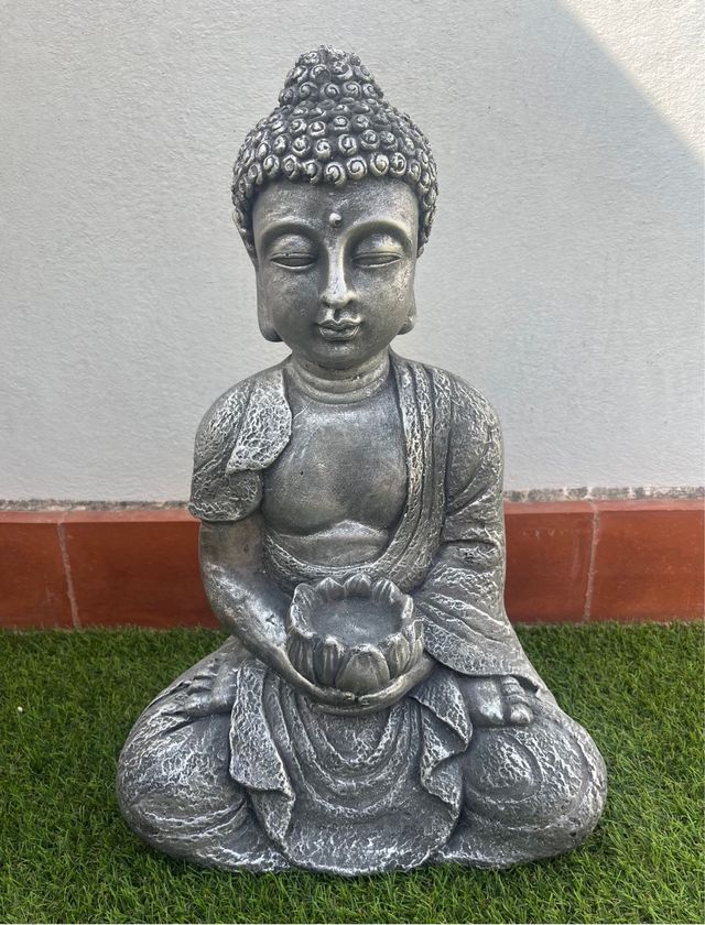 Buda decorativo en resina efecto piedra estilo zen