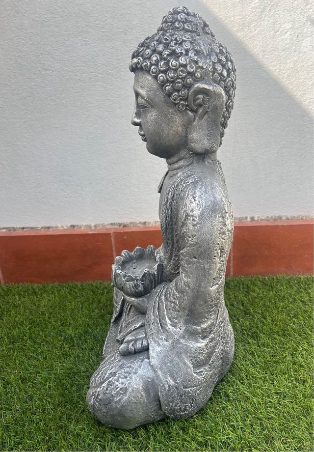 Buda decorativo en resina efecto piedra estilo zen