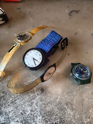 Lotto Orologi Swatch Oro e Verde