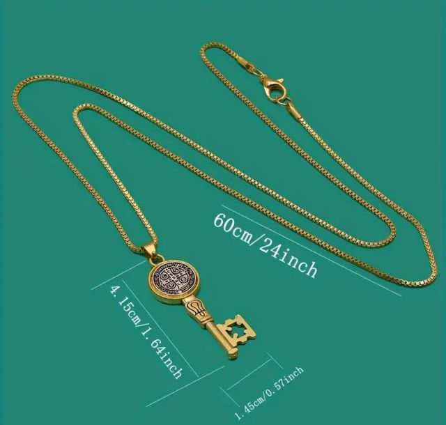 Collar Llave Medalla San Benito.