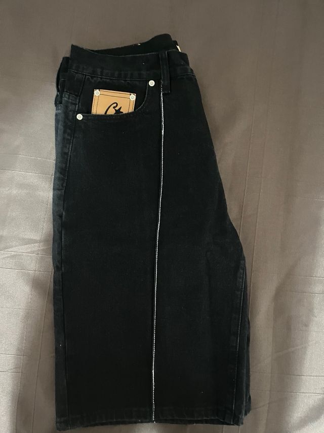 Pantalón corto Corteiz negro