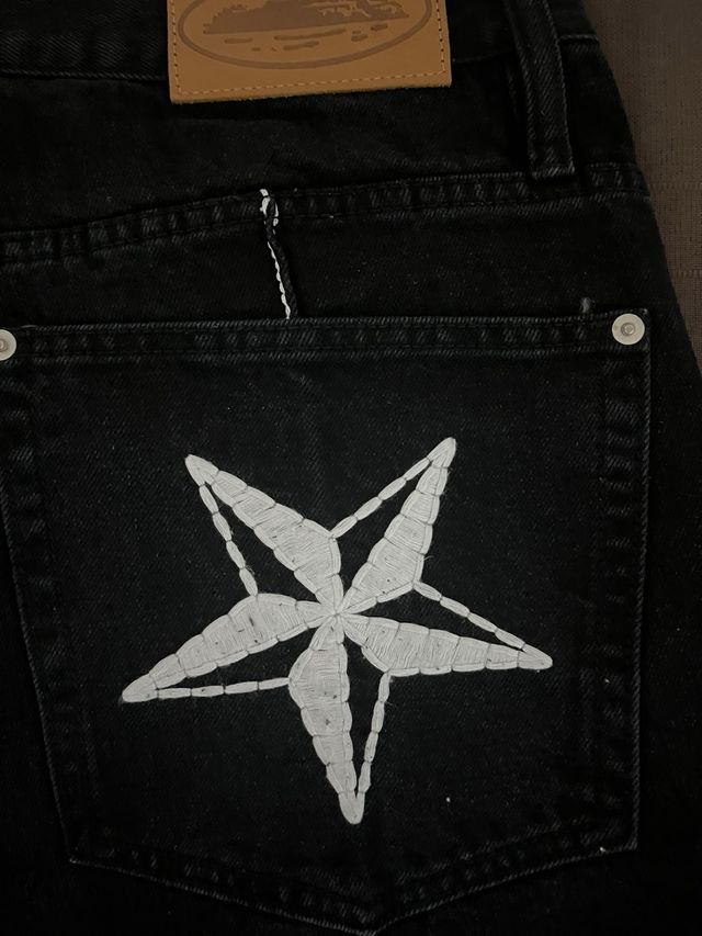 Pantalón corto Corteiz negro