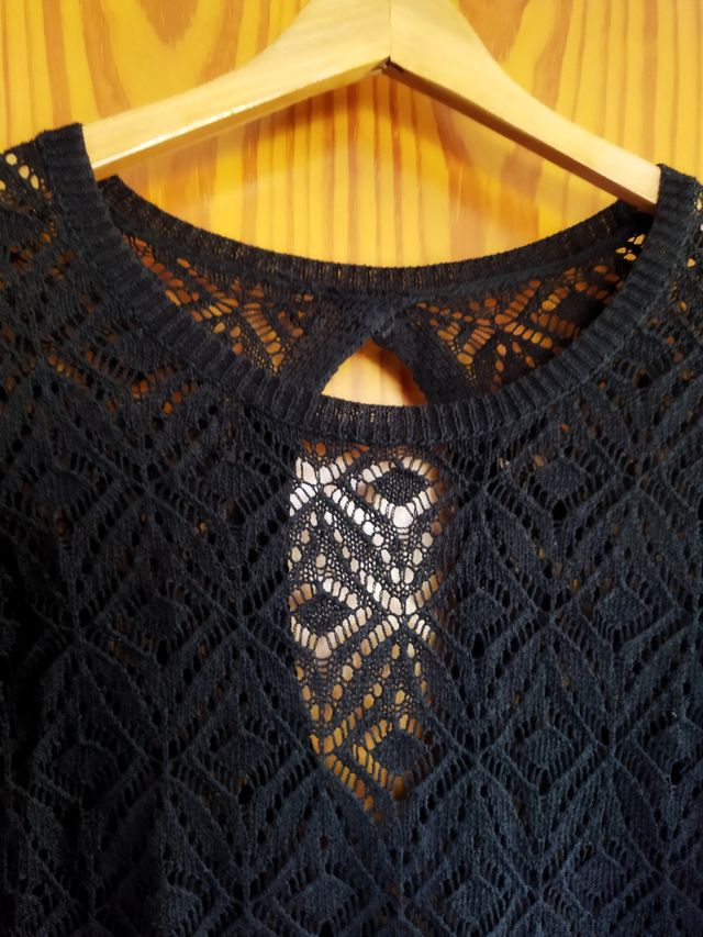 Vestido calado negro