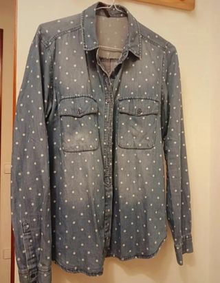 Camisa vaquera de lunares