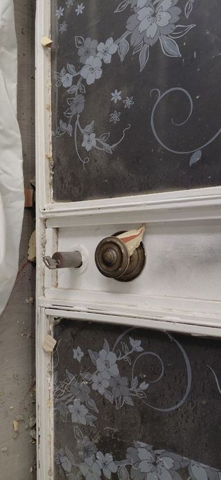 Puerta de hierro para patio