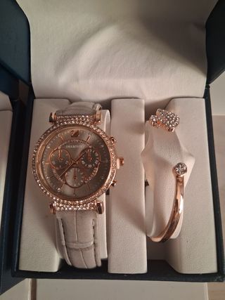 Reloj Swarovski Beige y Dorado