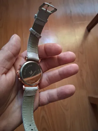 Reloj Swarovski Beige y Dorado