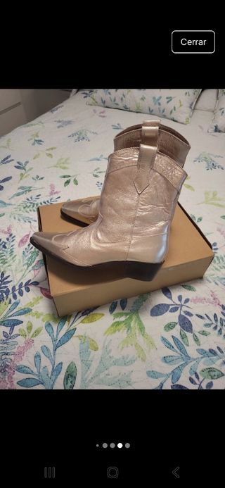 Botines Mango Dorados
