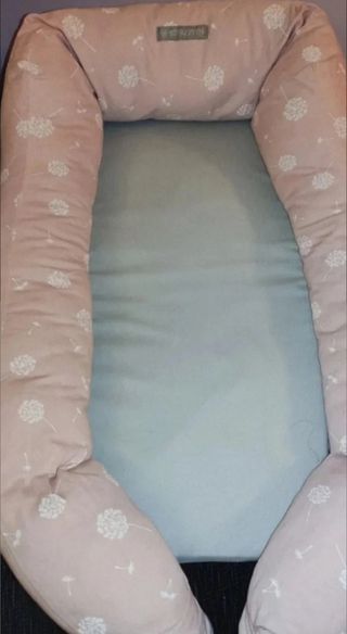 Ocasión!!! Vendo nido para bebé  Mimuselina nuevo